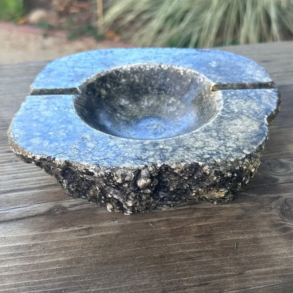 VINTAGE NATURAL STONE ROCK ASHTRAY MARBLE GRANITE ROUGH EDGE 7.5 X 6.5
